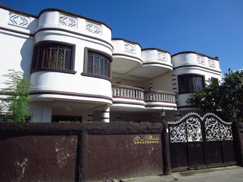 Pe'Re Aristo Guesthouse Mandaue Eksteriør billede