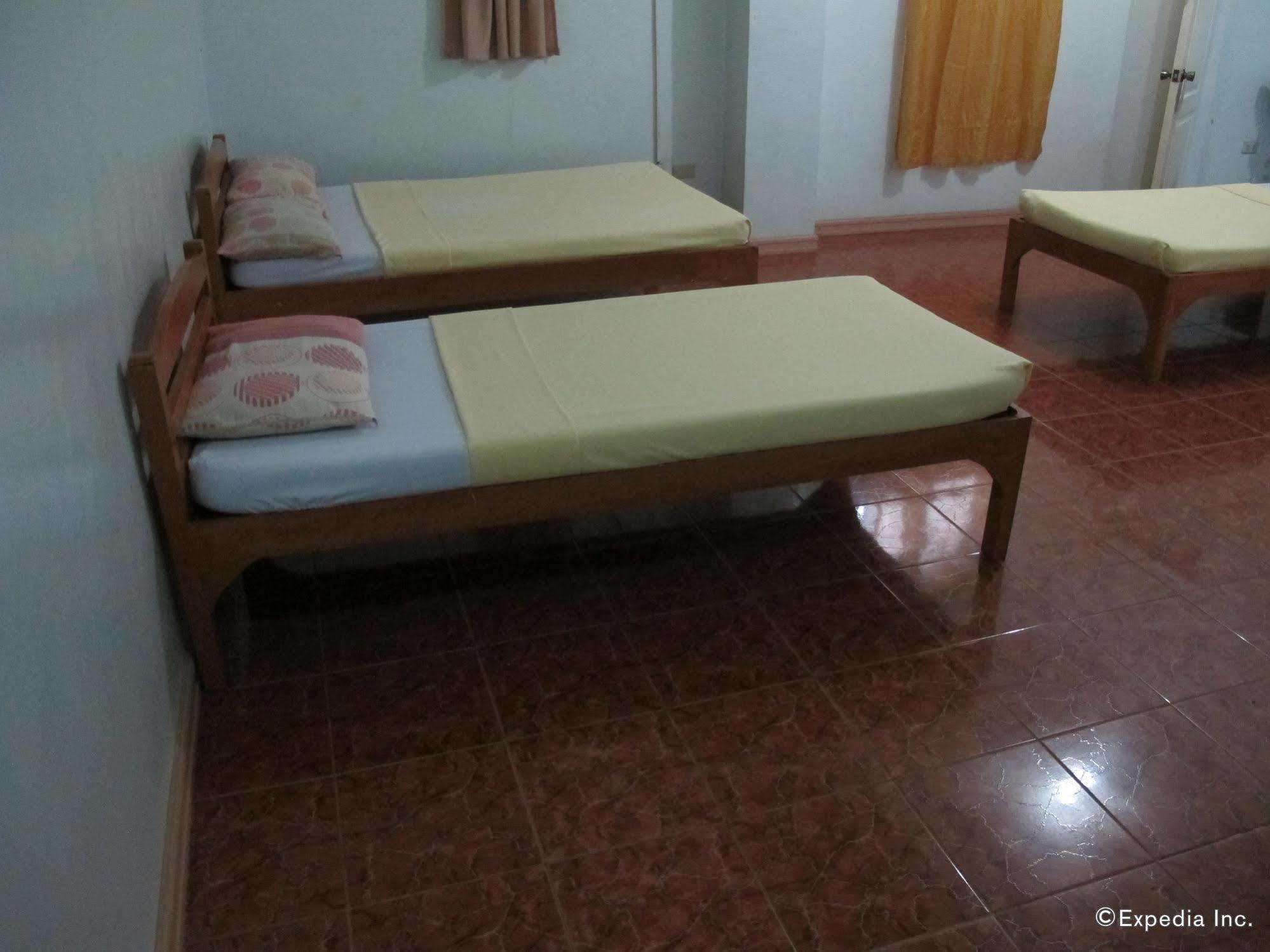 Pe'Re Aristo Guesthouse Mandaue Eksteriør billede