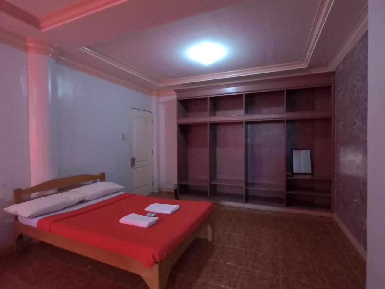 Pe'Re Aristo Guesthouse Mandaue Eksteriør billede