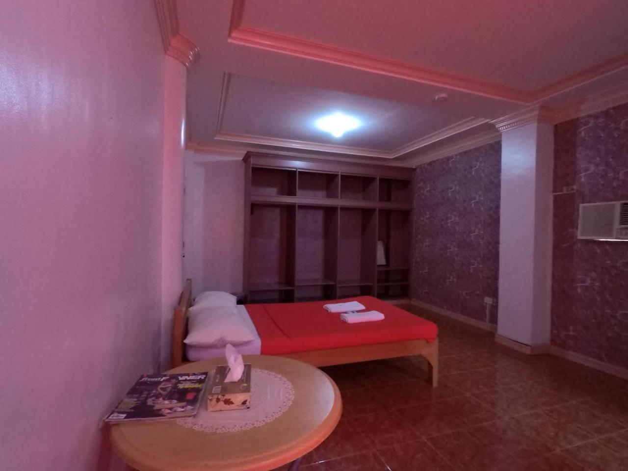 Pe'Re Aristo Guesthouse Mandaue Eksteriør billede