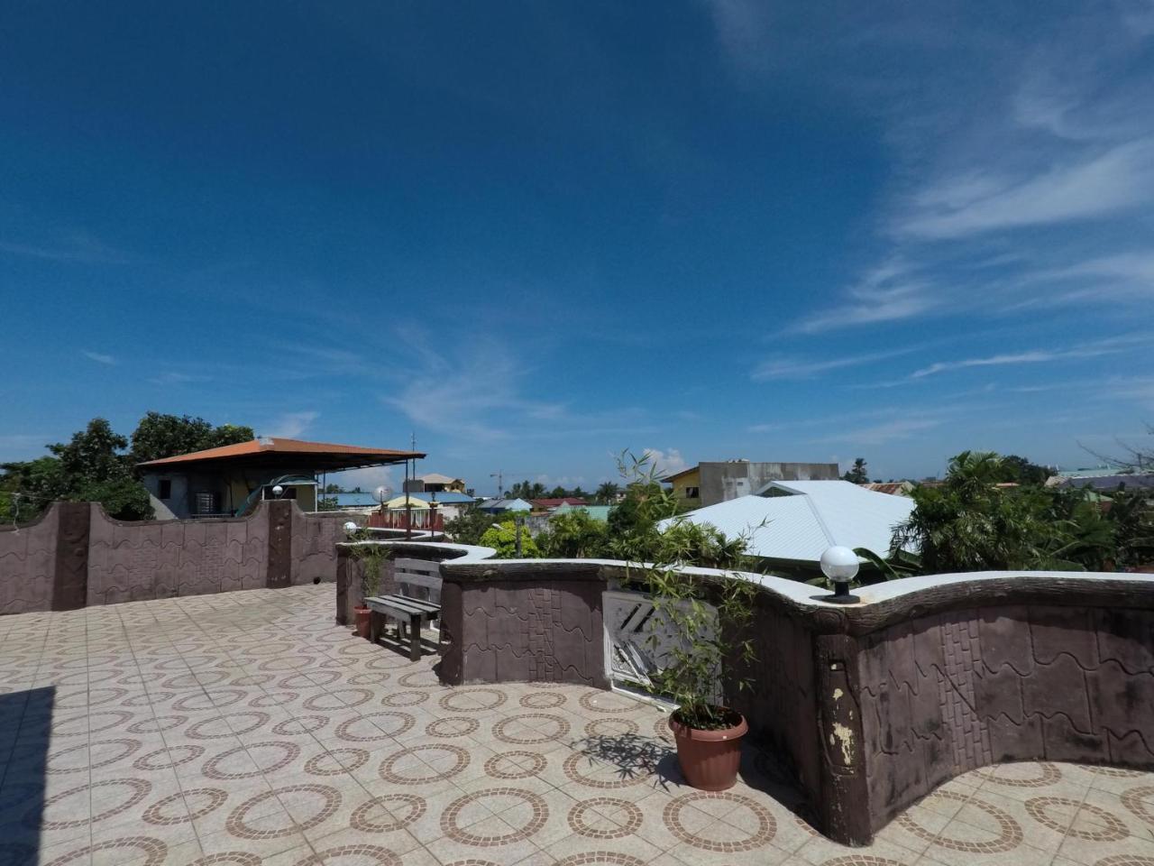 Pe'Re Aristo Guesthouse Mandaue Eksteriør billede