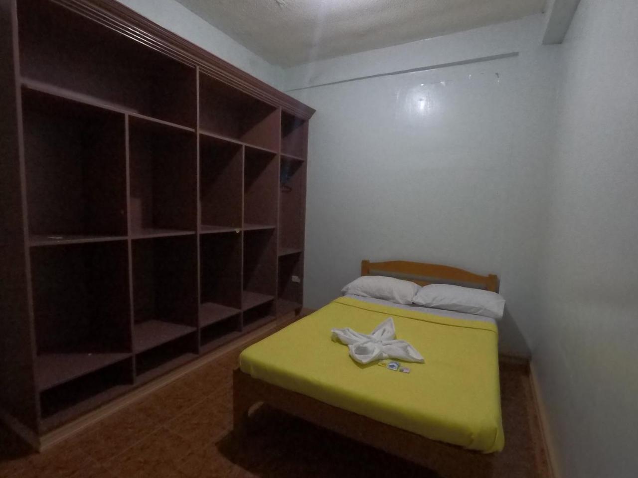 Pe'Re Aristo Guesthouse Mandaue Eksteriør billede