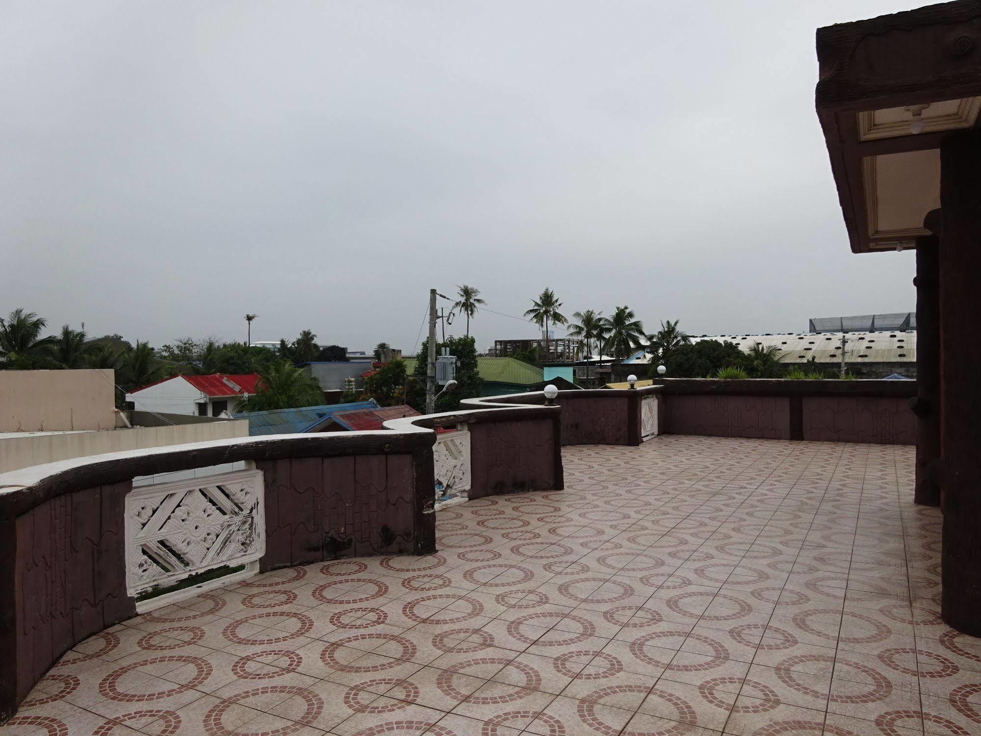 Pe'Re Aristo Guesthouse Mandaue Eksteriør billede